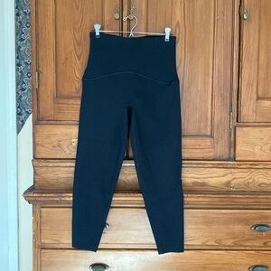 SPANXshape Booty Boost Contour Rib 7/8 Leggings